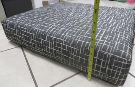 Picture of Rectangle Cushion