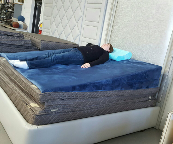 Picture of Queen Body Wedge-75" Long