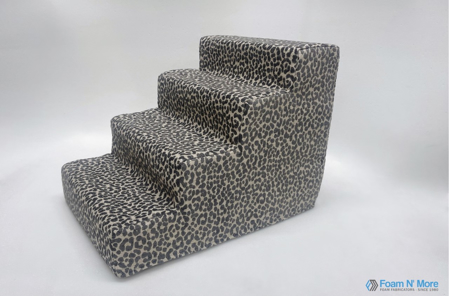 4-Steps for Pets with Custom Cover