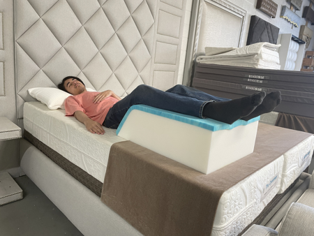 Picture of Angled Leg Wedge